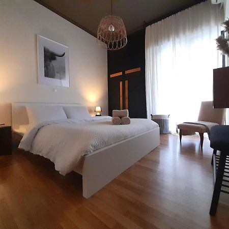 Wisdom'S Nest Athens Apartment Luaran gambar