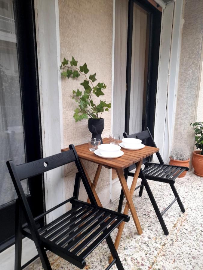 Wisdom'S Nest Athens Apartment Luaran gambar