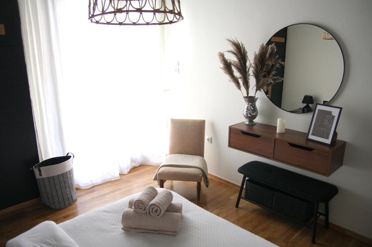 Wisdom'S Nest Athens Apartment Luaran gambar