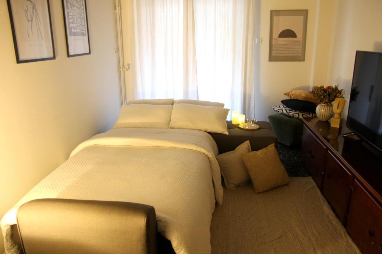 Wisdom'S Nest Athens Apartment Luaran gambar