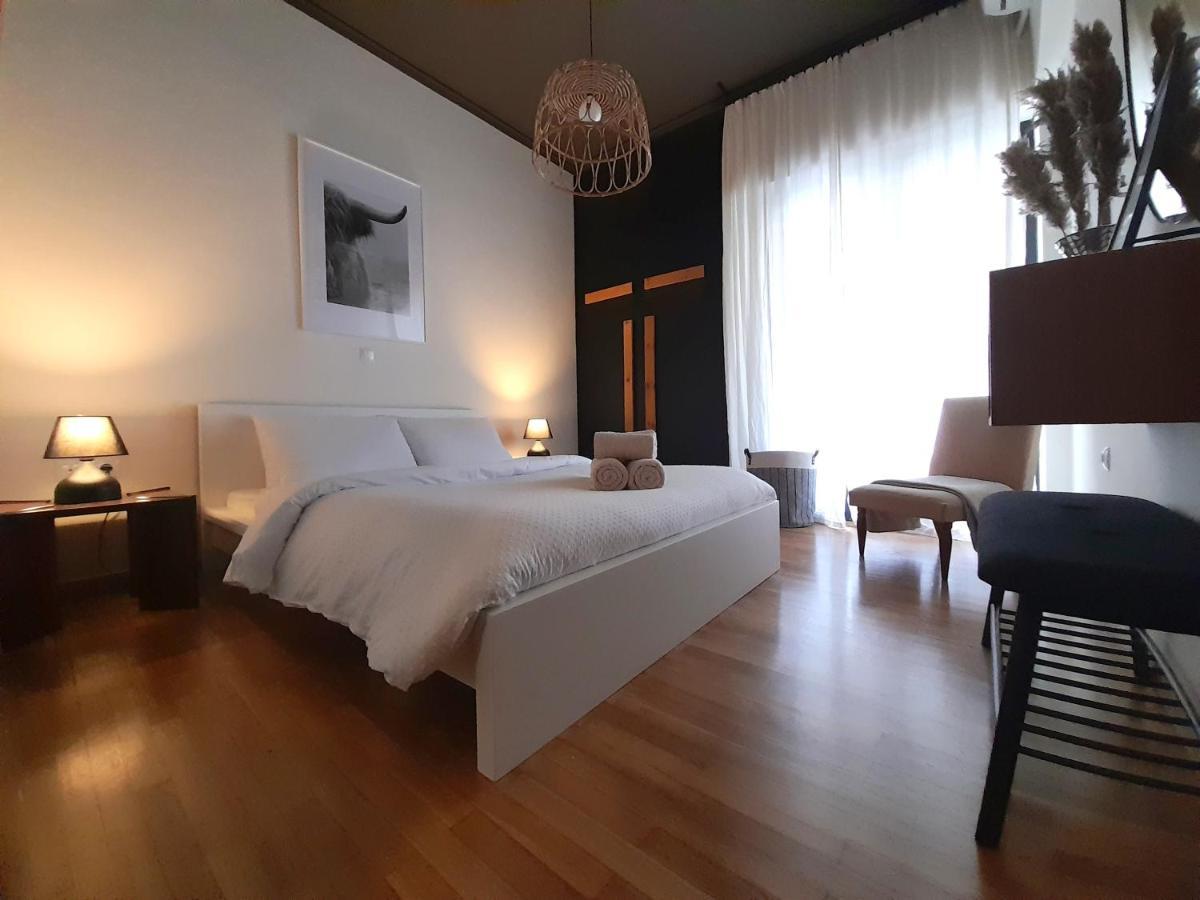 Wisdom'S Nest Athens Apartment Luaran gambar